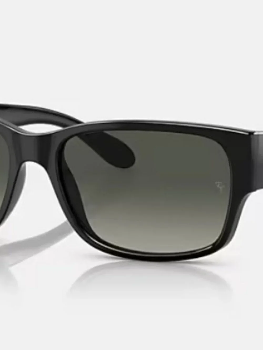 Ray-Ban Wayfarer Classic Polarized Sunglasses RB 4388 601/71 58-18